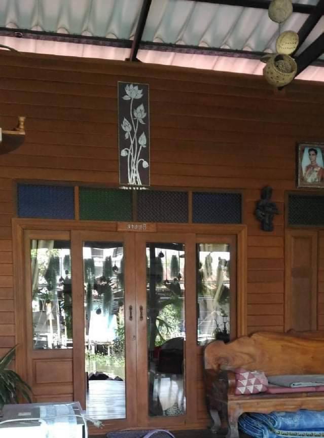 Hotel Baan Ing Suan Amphawa Habitación foto