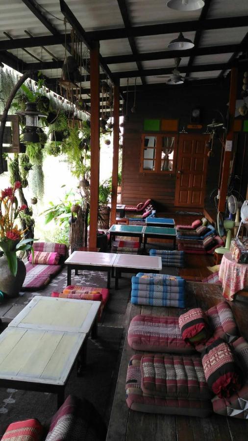 Hotel Baan Ing Suan Amphawa Exterior foto
